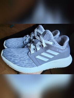 Sz 6.5 Women's ADIDAS EDGE LUX 3 BOUNCE Grey Running Shoes